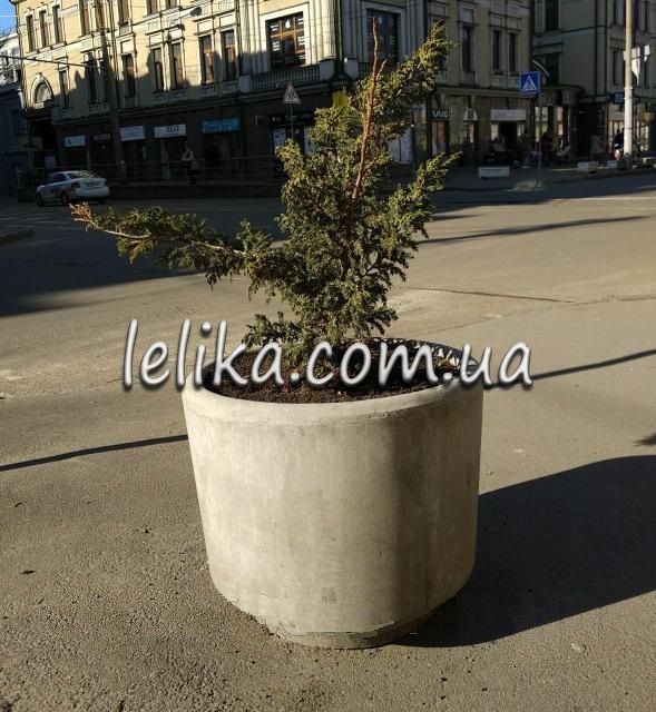 вазон вуличний круглий із бетону