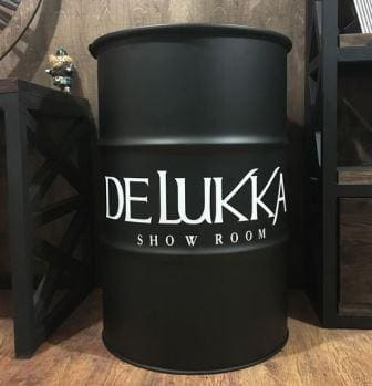Металлическая тумба в виде бочки