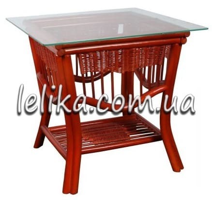 Стол из ротанга со стеклом