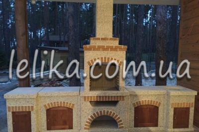 Приготування їжі в каміні-барбекю