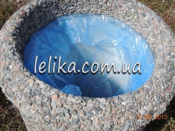 Урна с держателем для муссорного пакета